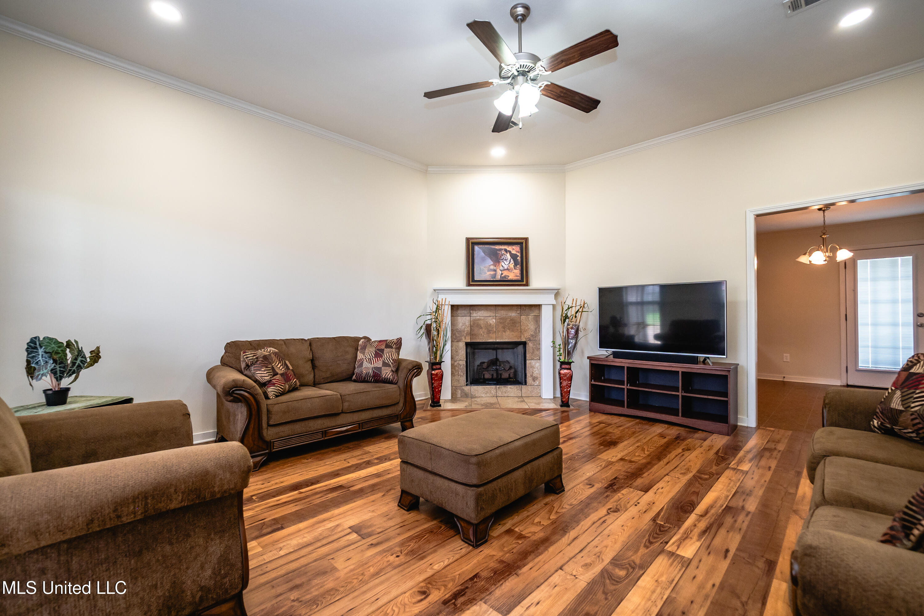 478 Fairway Avenue, Byram, Mississippi image 4