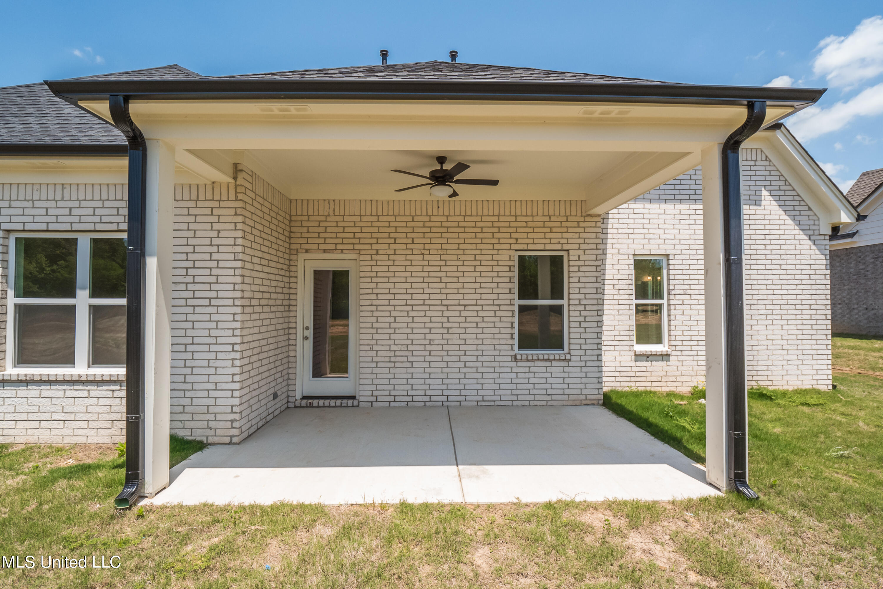 10258 May Flowers Street, Olive Branch, Mississippi image 35