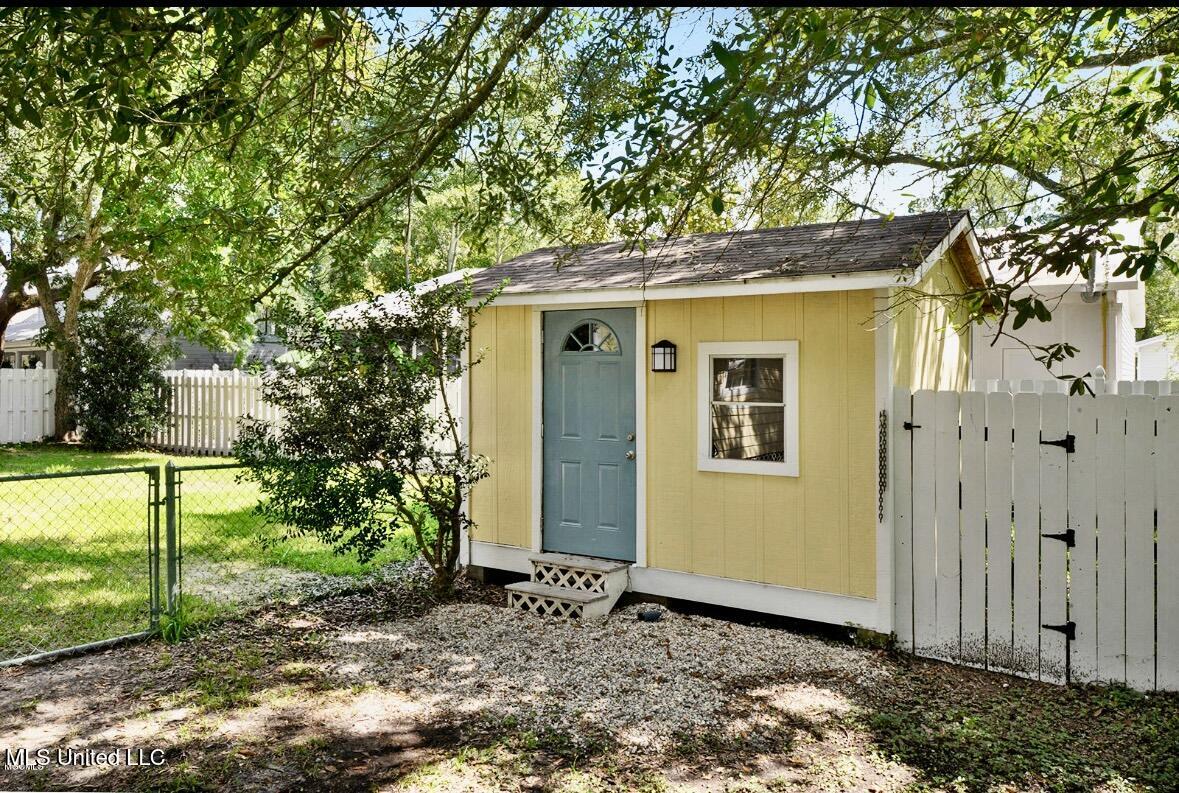 4466 Beatline Road, Long Beach, Mississippi image 12
