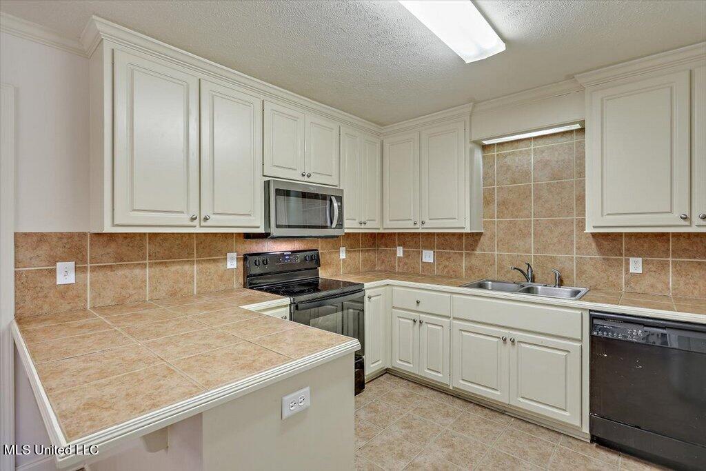 702 Trinity Lane, Ridgeland, Mississippi image 13
