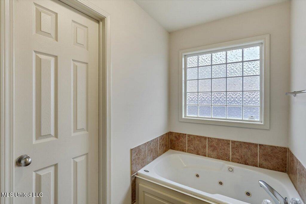 702 Trinity Lane, Ridgeland, Mississippi image 11