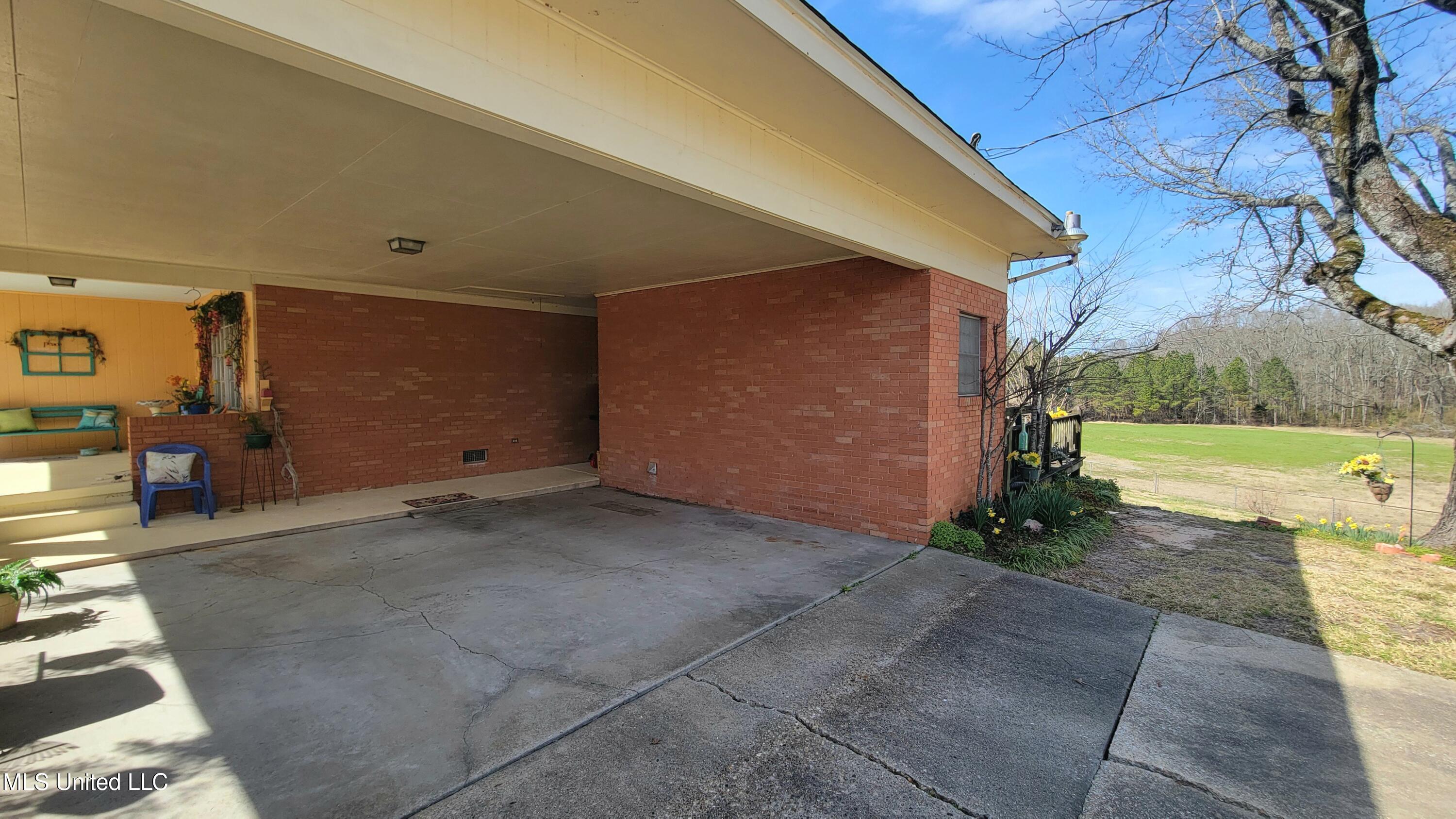 12138 Highway 492, Union, Mississippi image 5