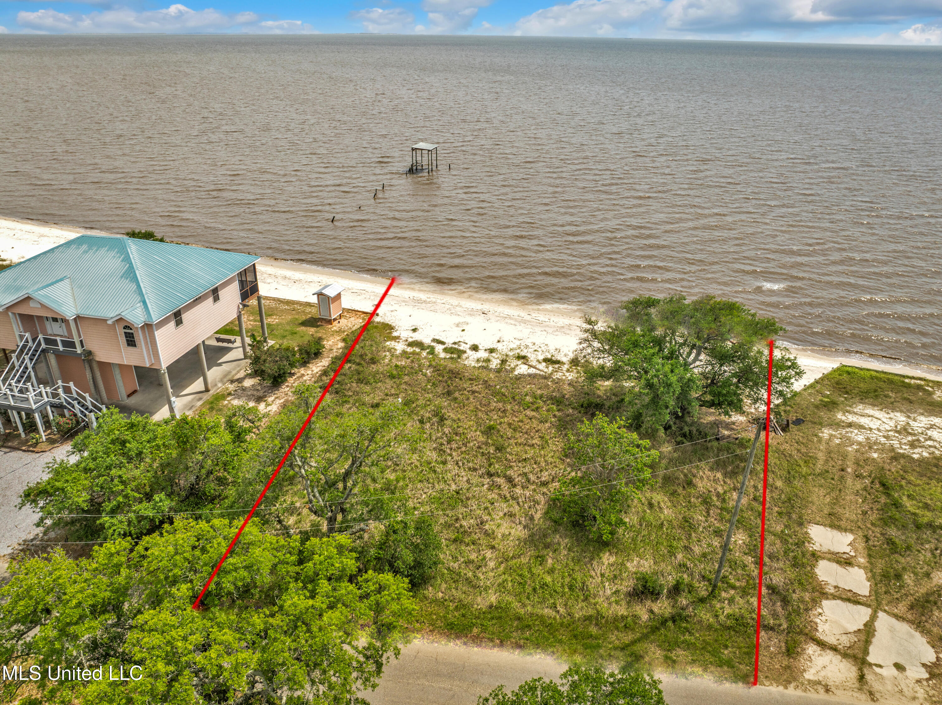 Belle Fontaine Drive, Ocean Springs, Mississippi image 1