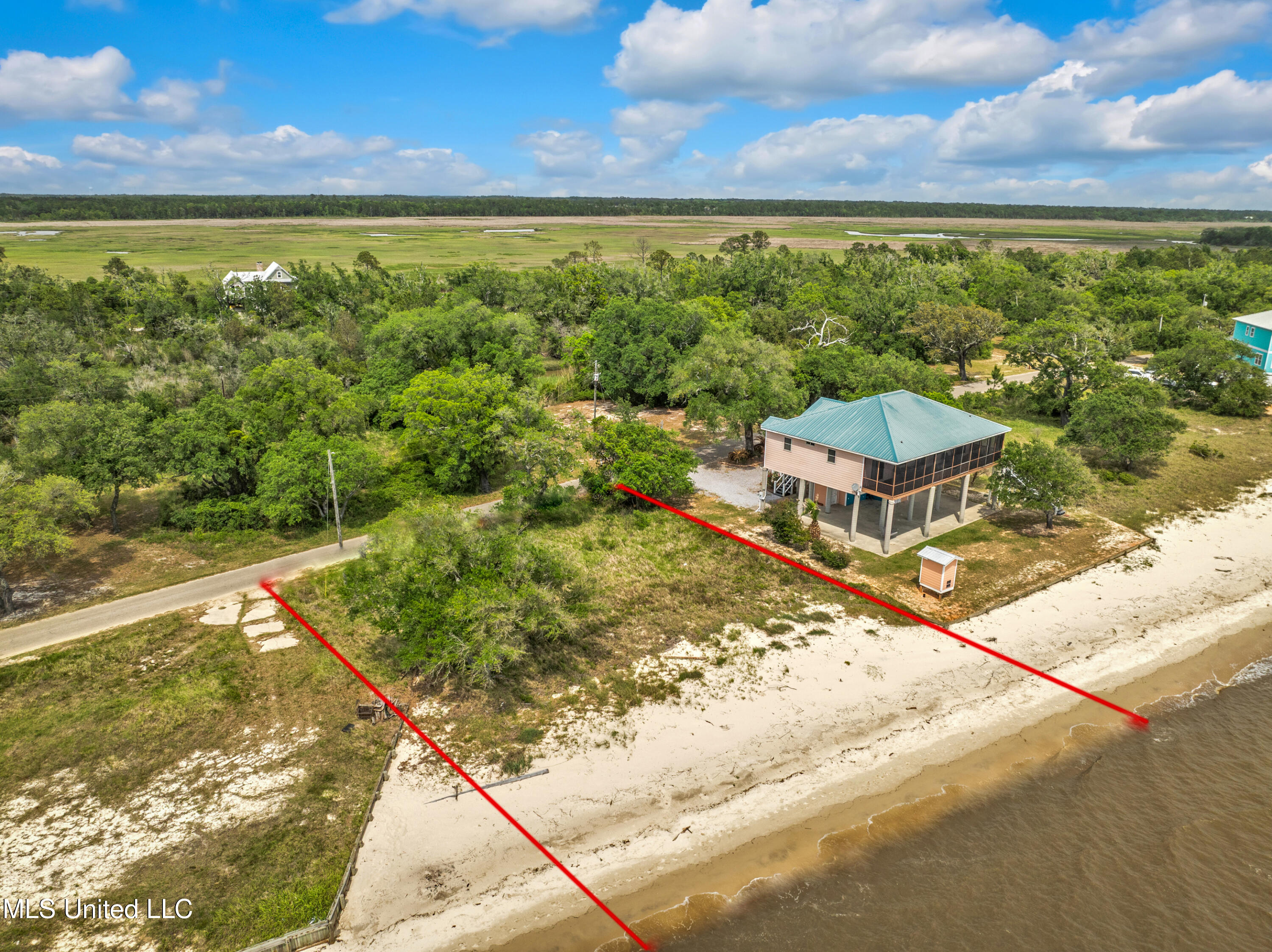 Belle Fontaine Drive, Ocean Springs, Mississippi image 4