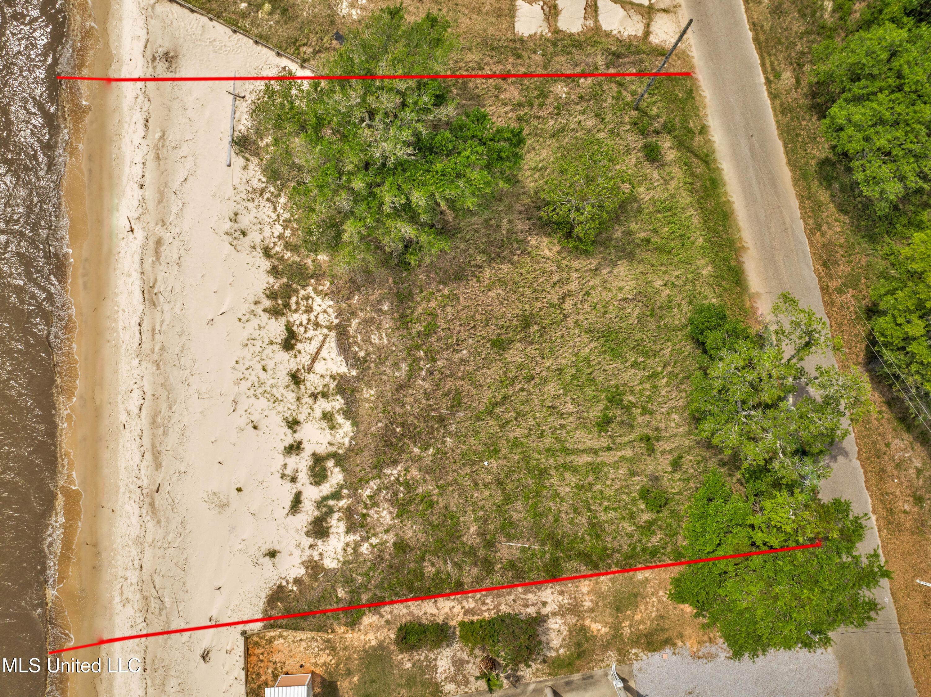 Belle Fontaine Drive, Ocean Springs, Mississippi image 9