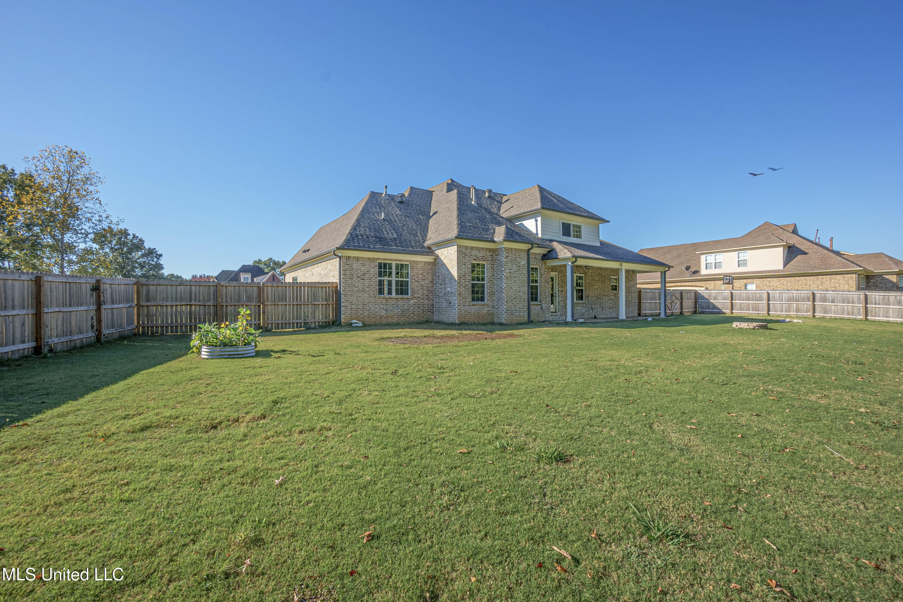 5640 Drew Glazer Drive, Olive Branch, Mississippi image 28