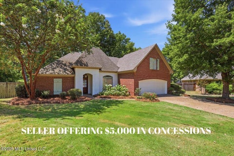 Homes For Sale - 100 Savoy Park<br/> Madison County, Madison, MS 39110