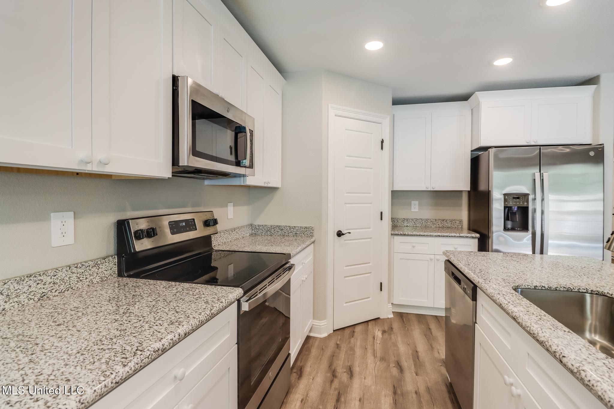 120 Pointe Breeze Way, Biloxi, Mississippi image 10