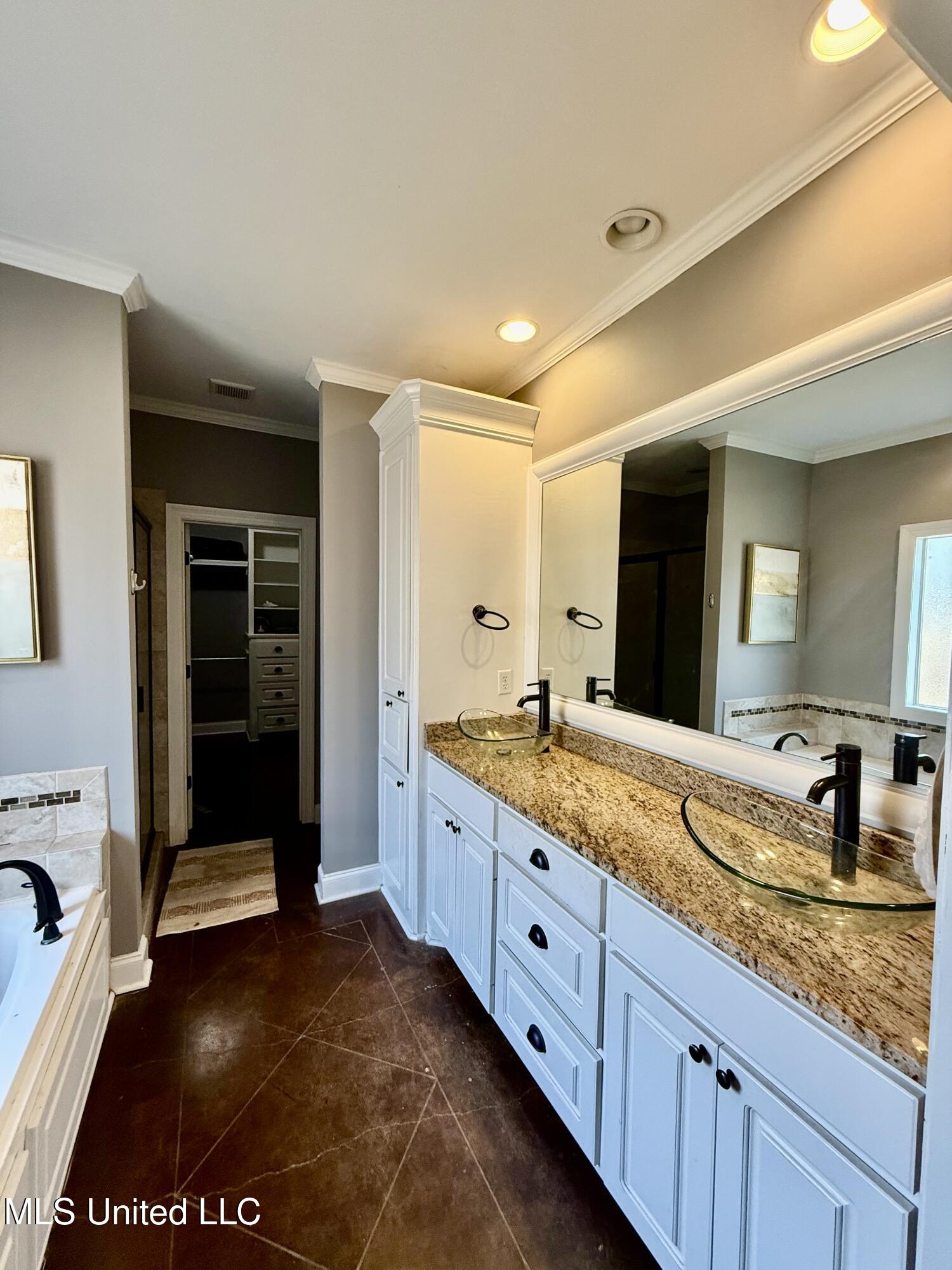 111 Emerald Drive, Brandon, Mississippi image 29