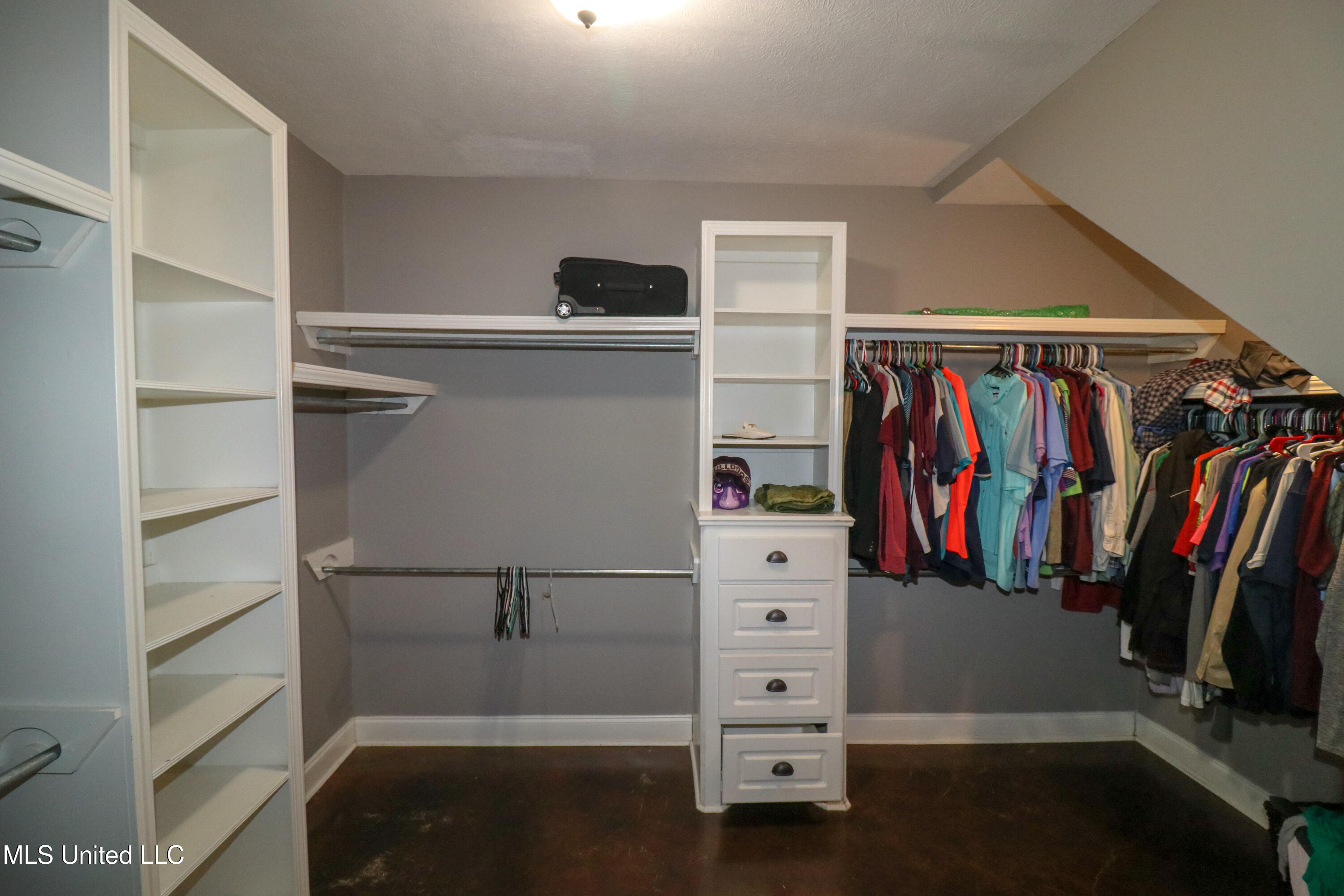 111 Emerald Drive, Brandon, Mississippi image 33