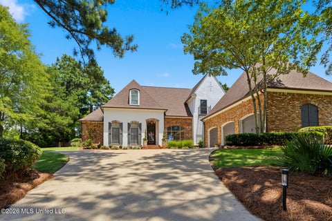Homes For Sale - 100 Cedar Woods Drive<br/> Madison, MS 39110