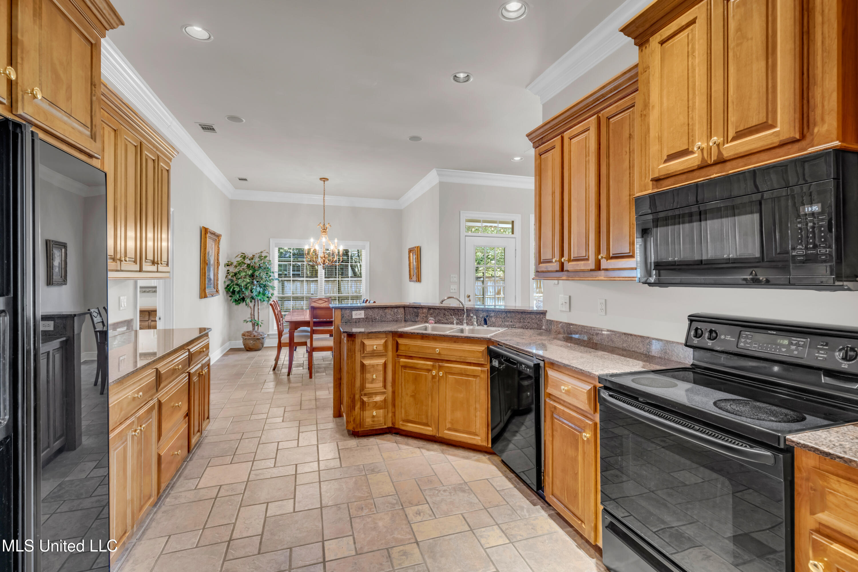 127 Surgeres Place, Ocean Springs, Mississippi image 17