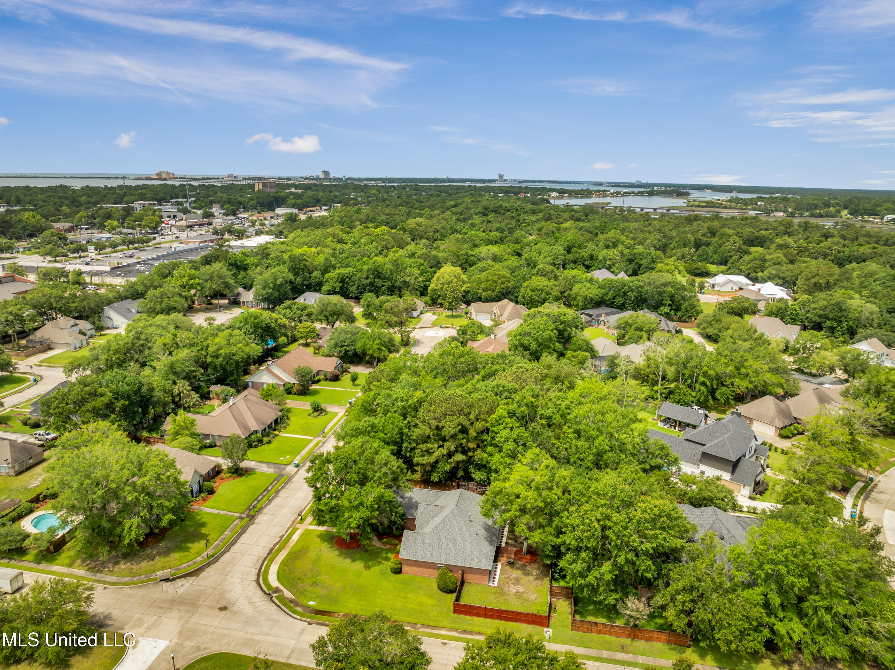 127 Surgeres Place, Ocean Springs, Mississippi image 42