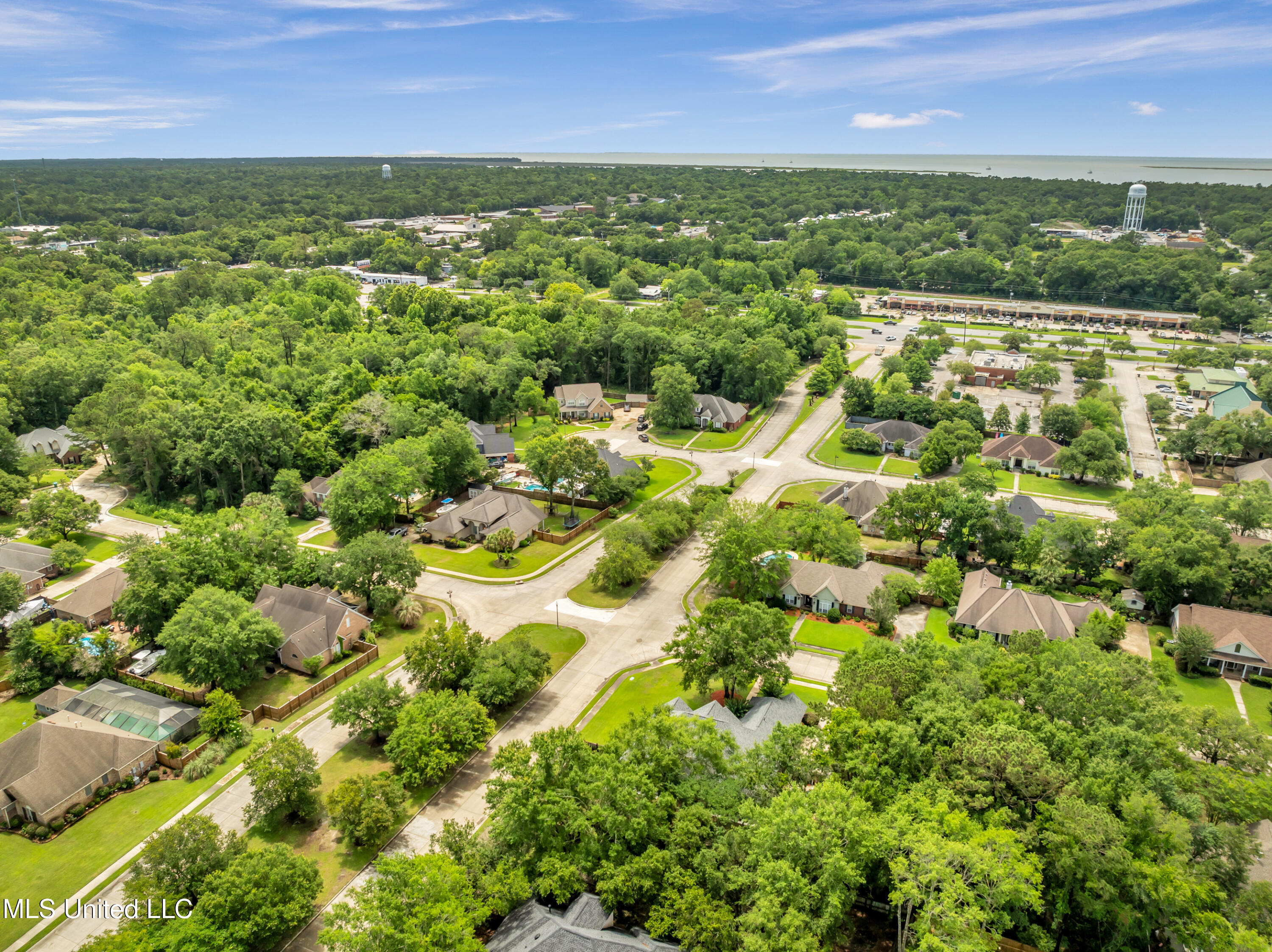 127 Surgeres Place, Ocean Springs, Mississippi image 43