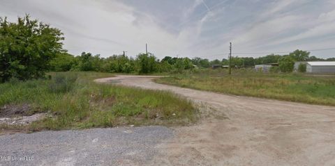 Vacant Land For Sale - W Academy Street<br/> Canton, MS 39046