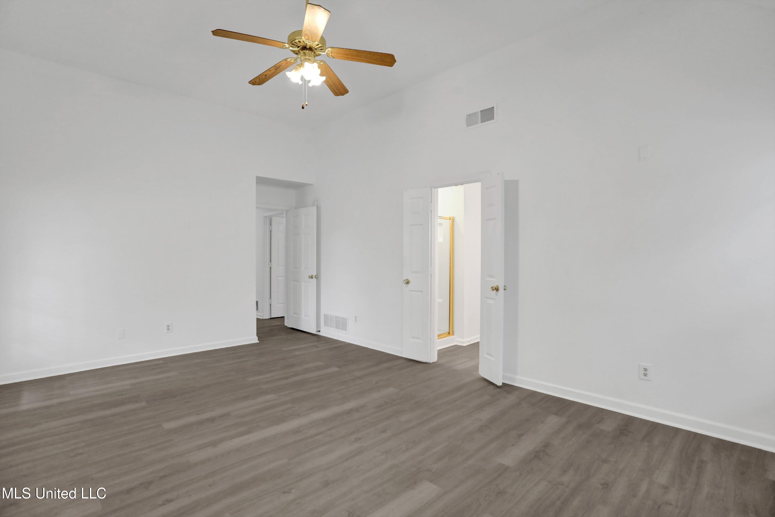 12 N Conger Court, Hernando, Mississippi image 16