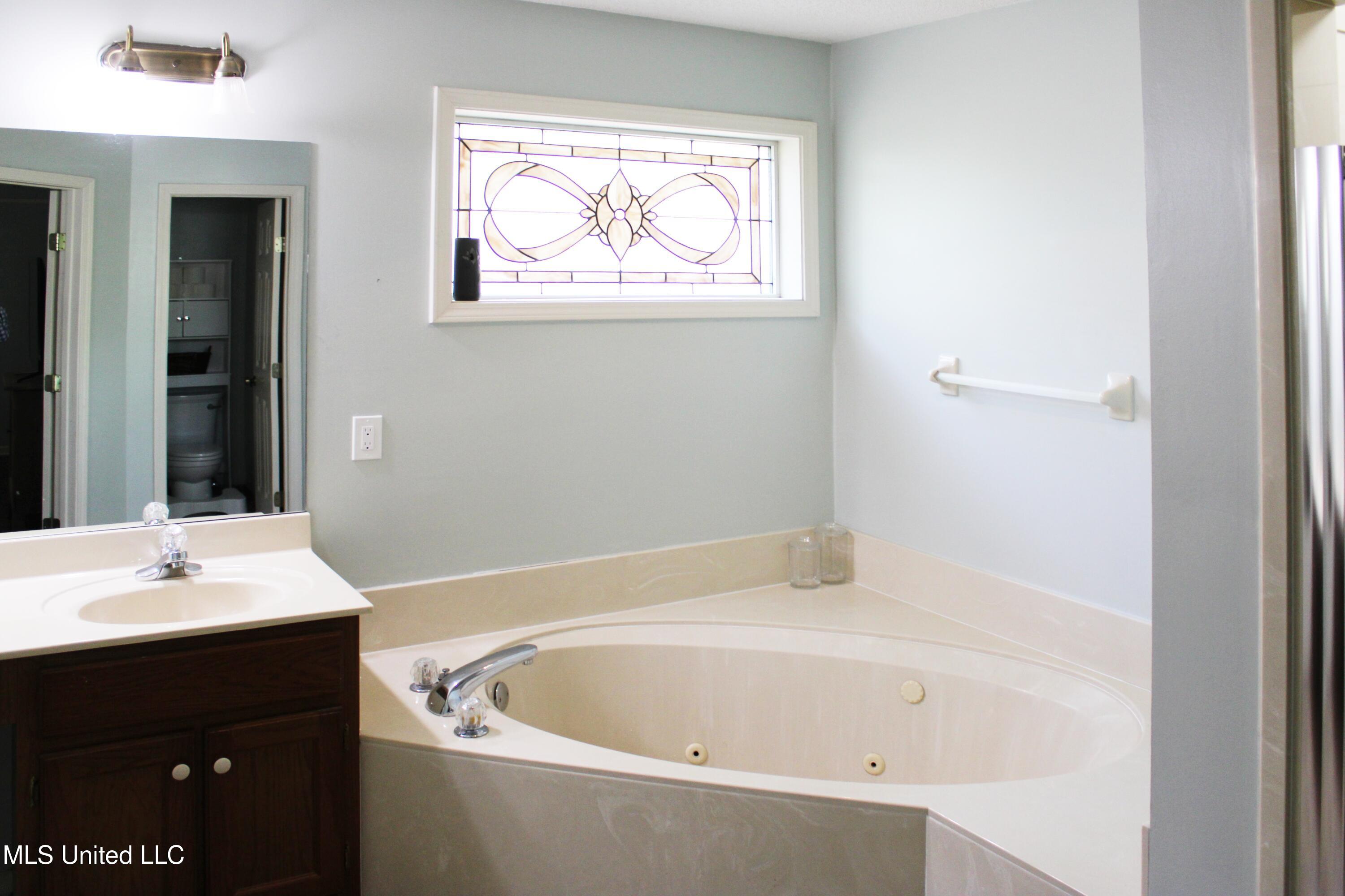 5325 Coleman Road, Olive Branch, Mississippi image 27