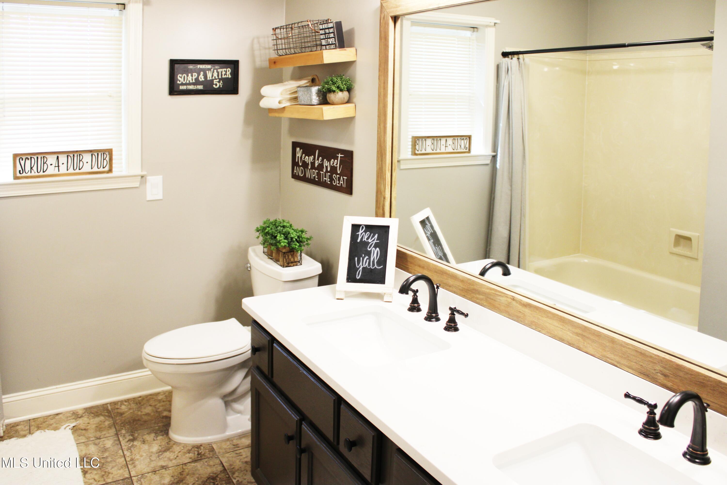 5325 Coleman Road, Olive Branch, Mississippi image 35