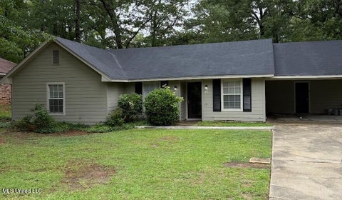 Homes For Sale - 109 Brandy Run Road<br/> Brandon, MS 39047