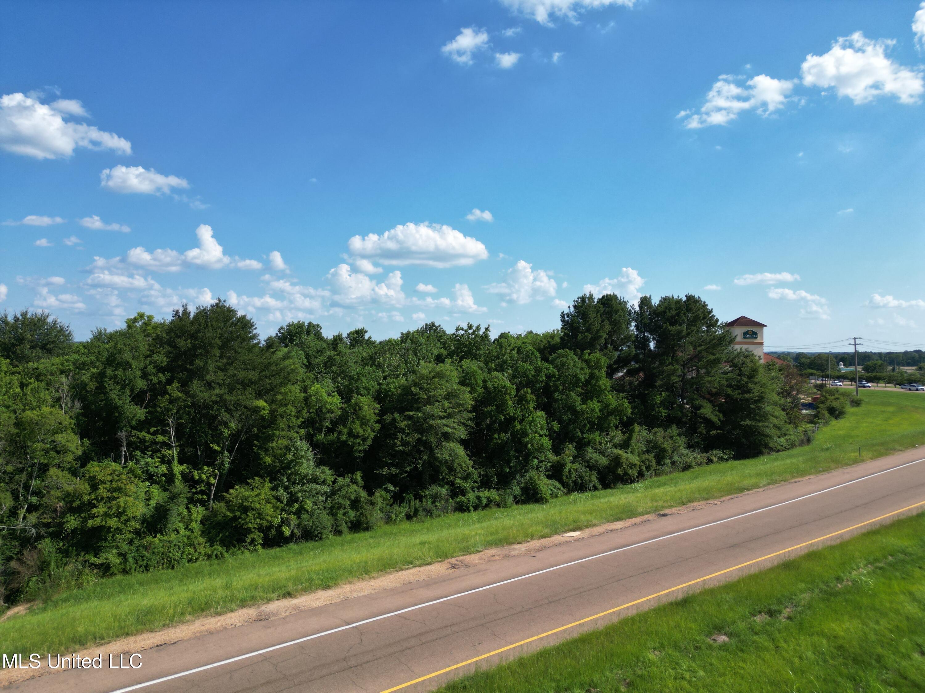 000 Boyce Thompson Drive, Brandon, Mississippi image 7