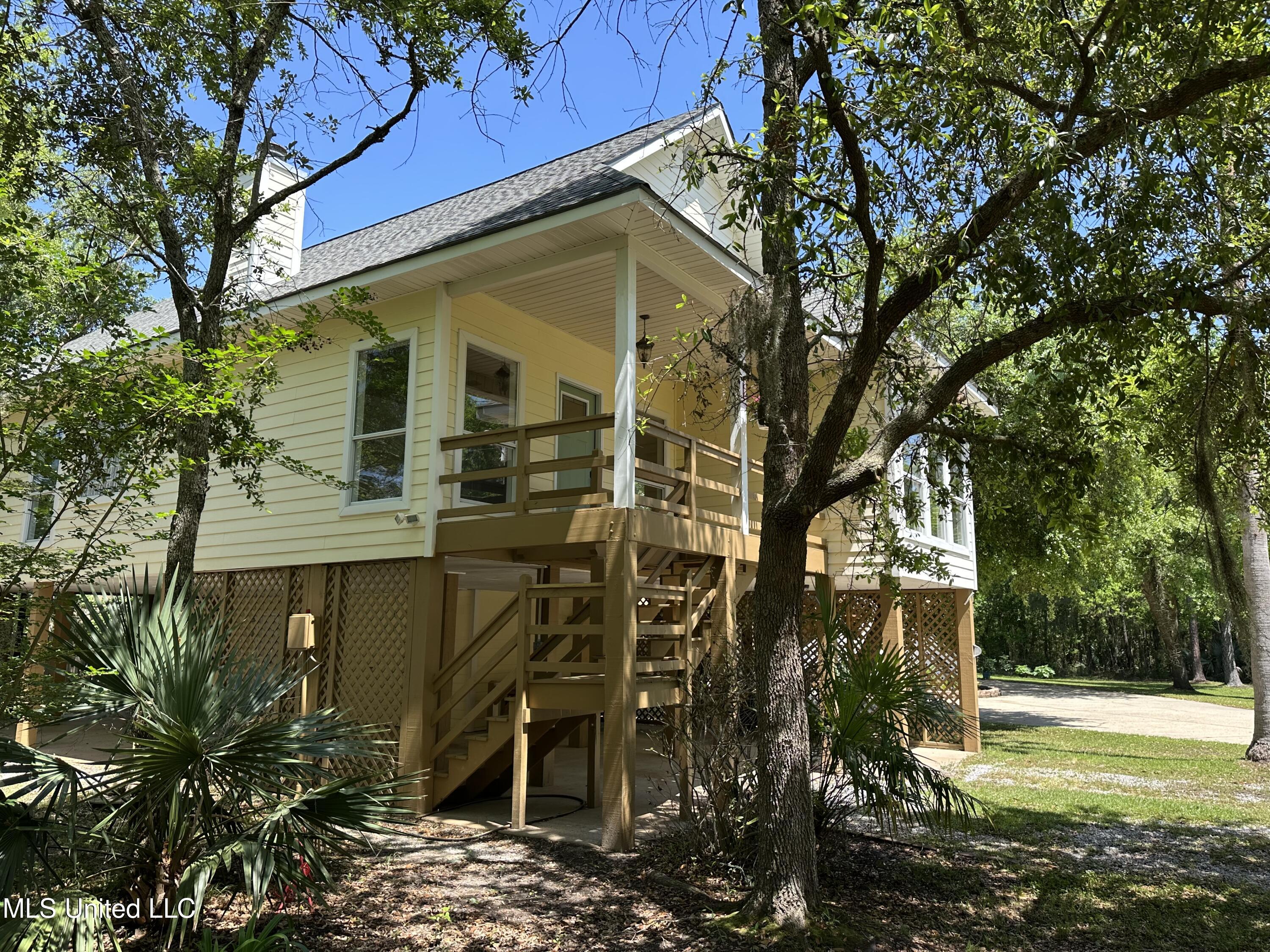 104 Cashew Point, Pass Christian, Mississippi image 3