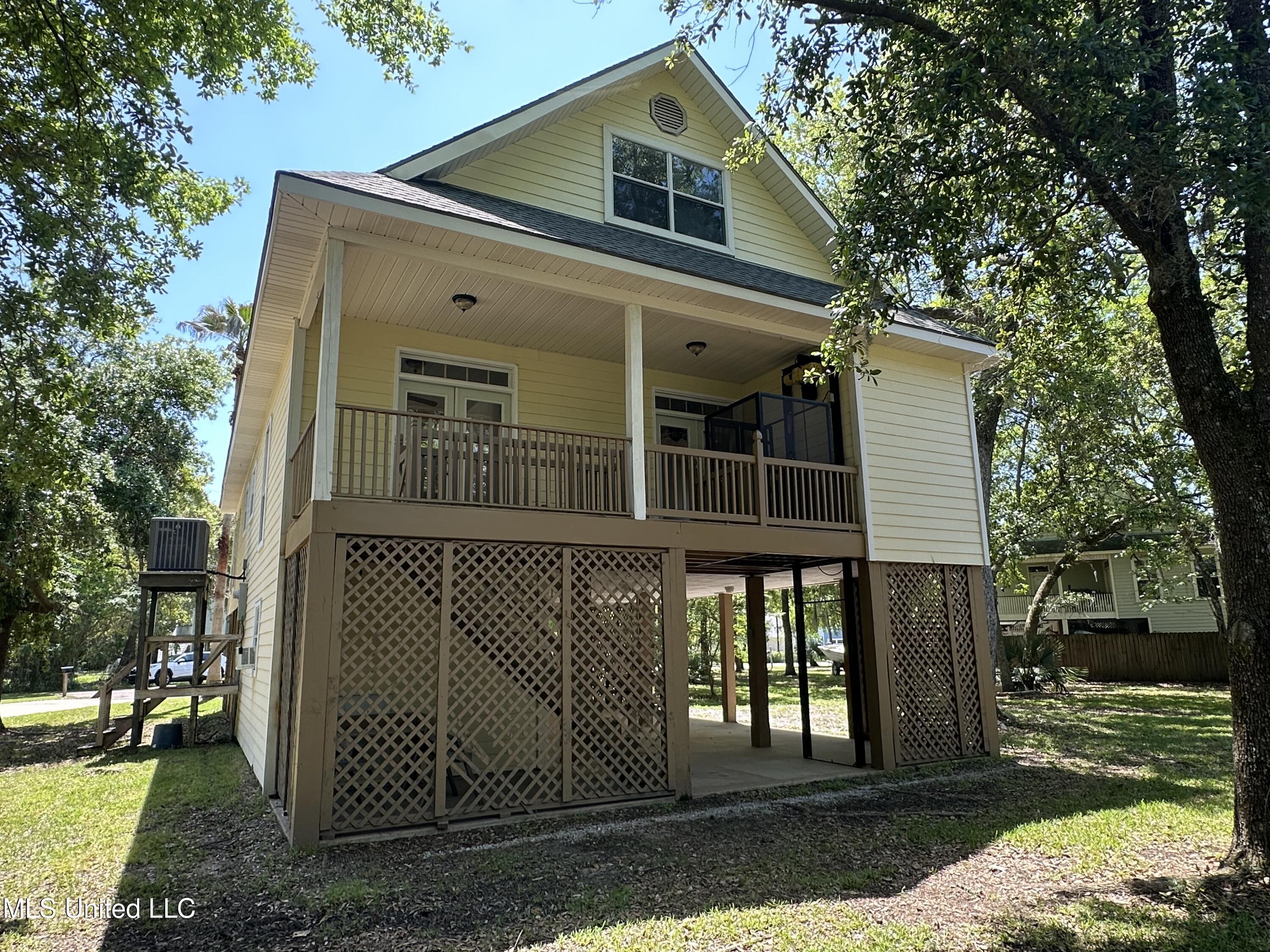 104 Cashew Point, Pass Christian, Mississippi image 2