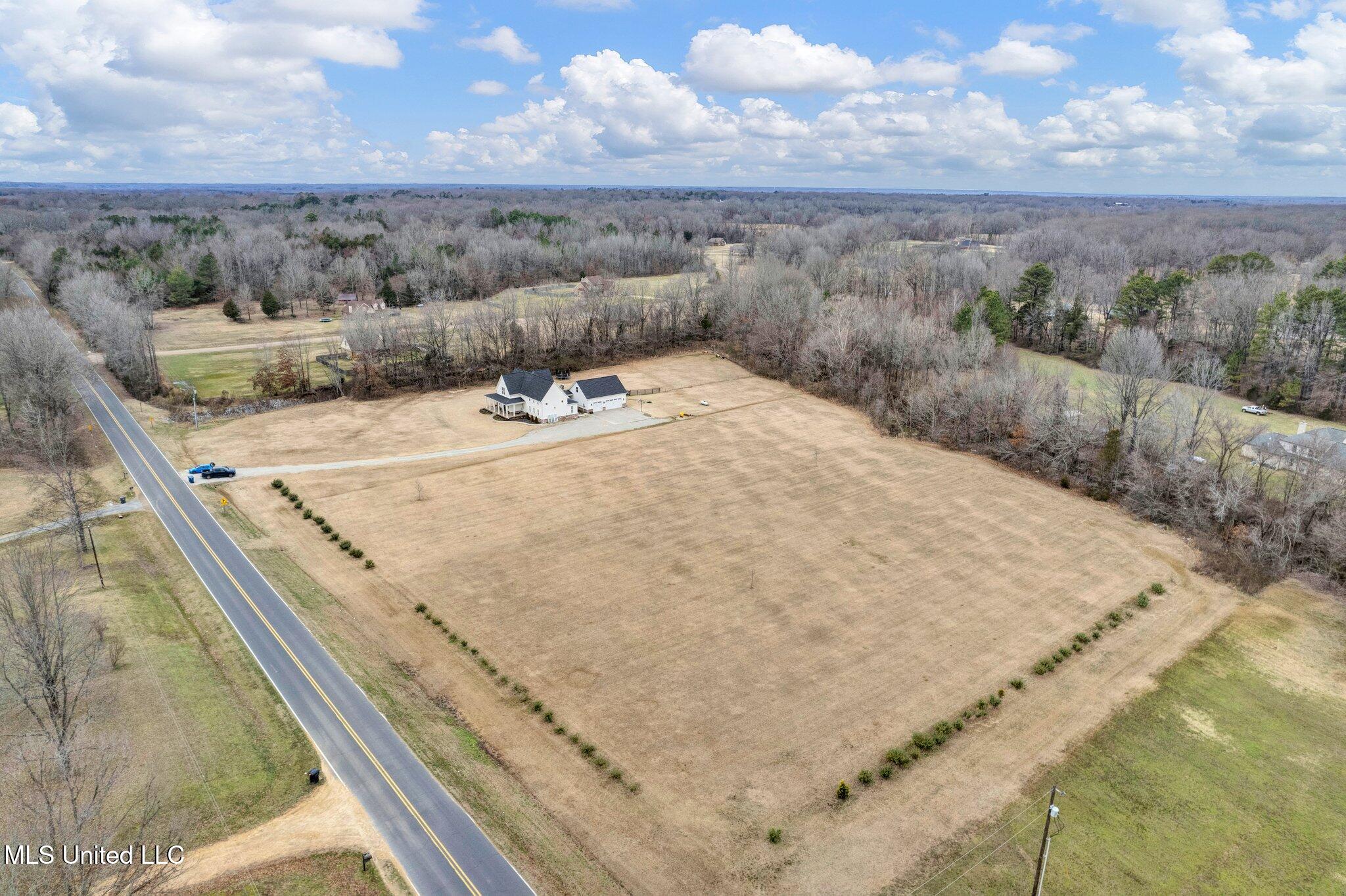 Countyline Desoto Road Road, Coldwater, Mississippi image 1