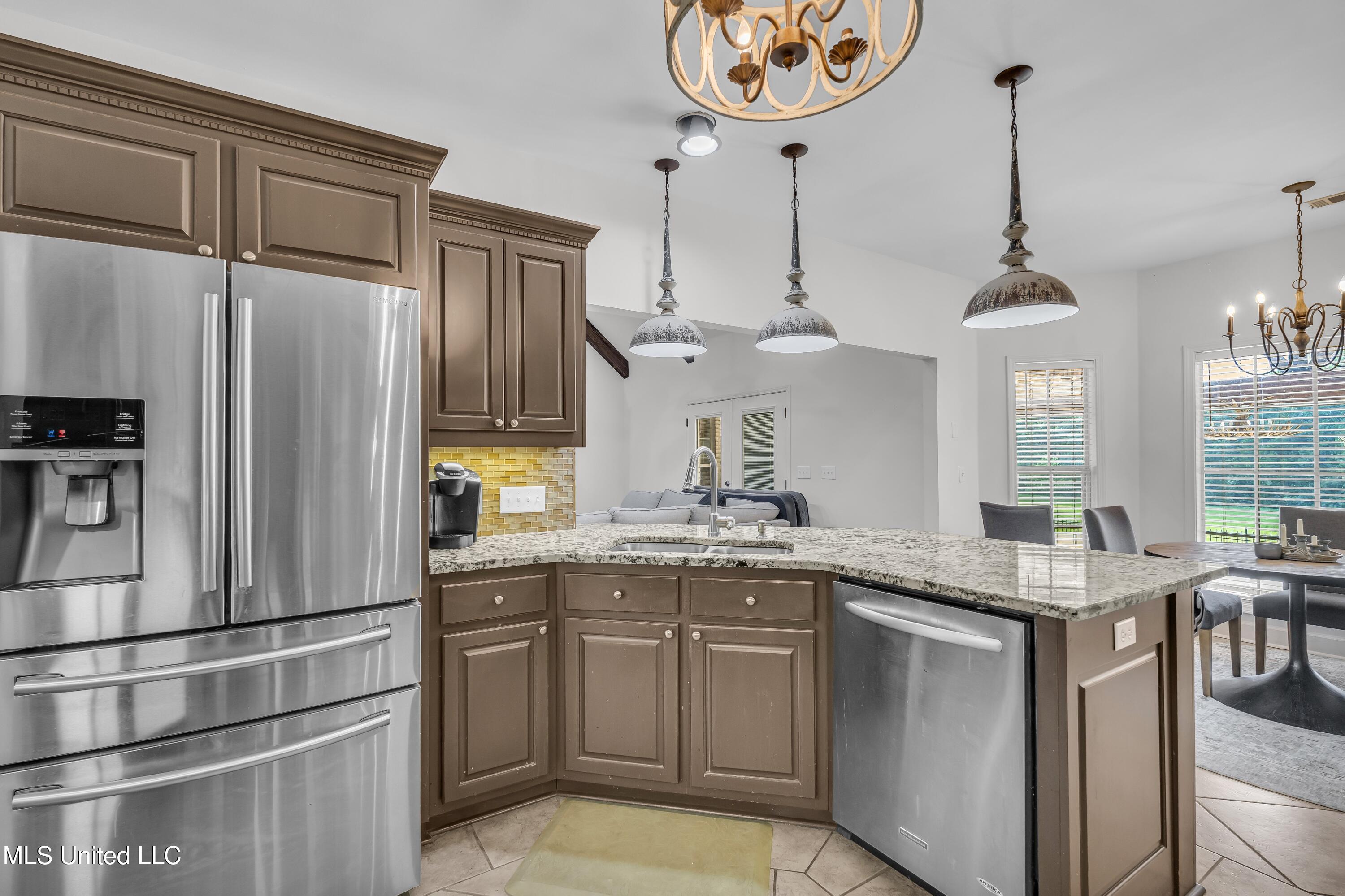 3557 S Hickory Grove Road, Starkville, Mississippi image 18