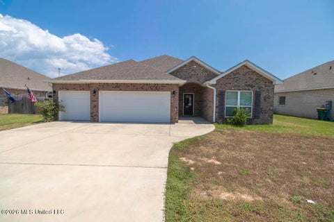 Homes For Rent - 1208 Carraway Cove<br/> Ocean Springs, MS 39564