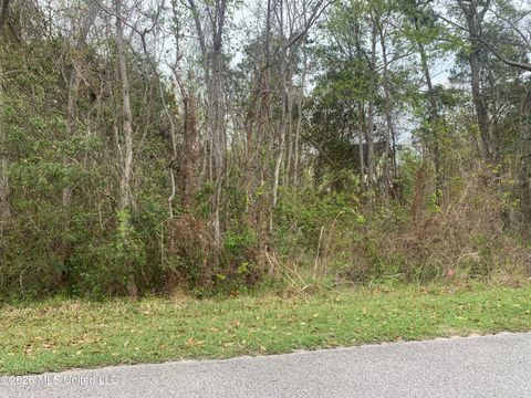 Vacant Land For Sale - 000 Pine Ridge Drive<br/> Waveland, MS 39576
