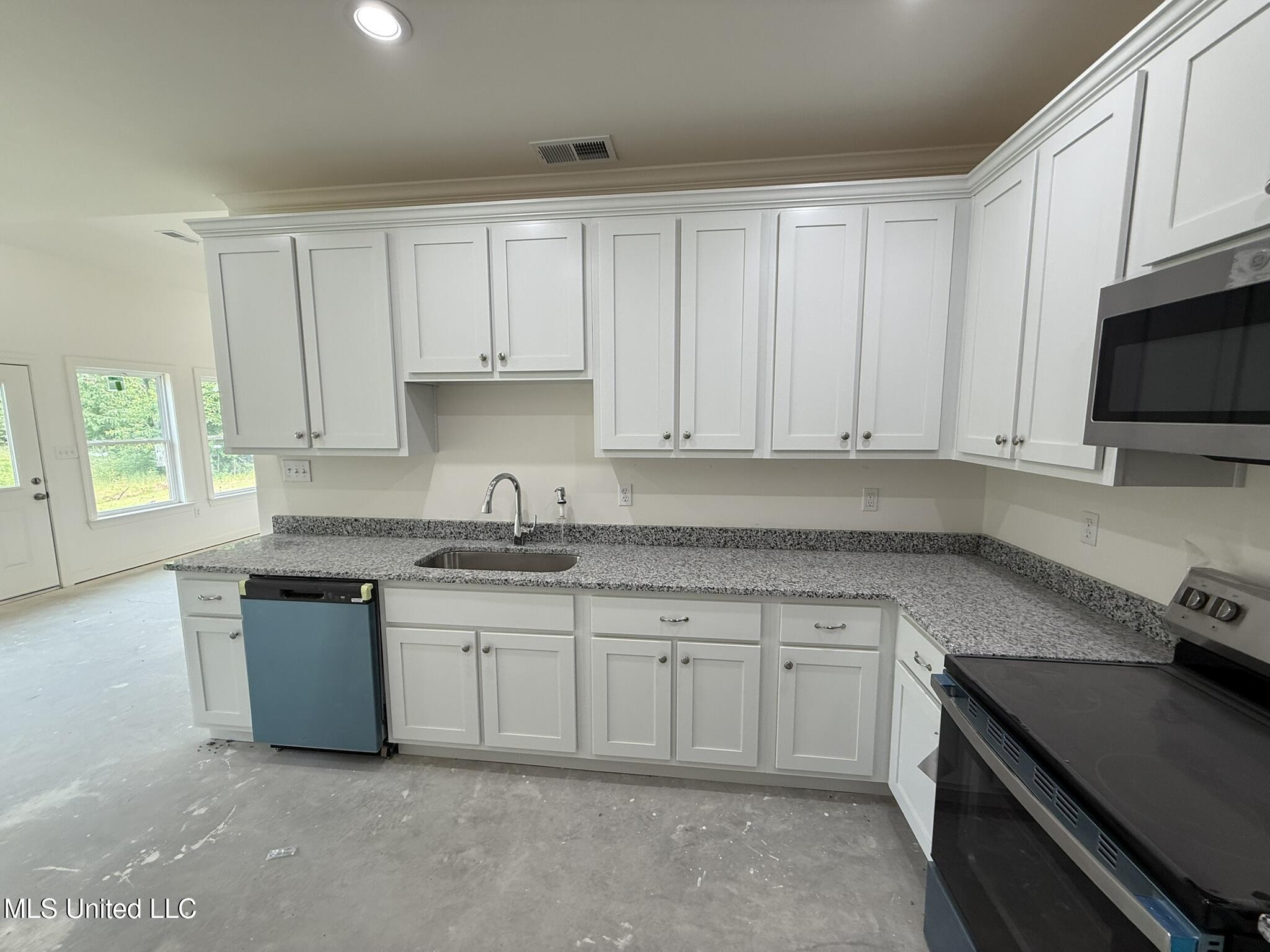 37 Honey Suckle Cove, Holly Springs, Mississippi image 7