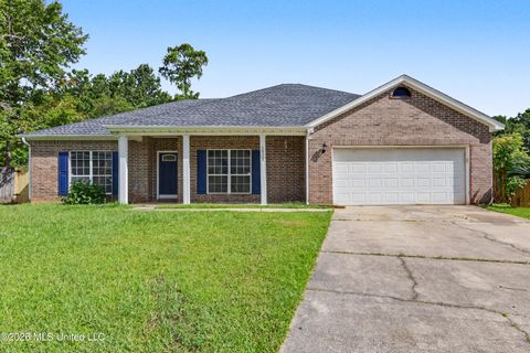Homes For Sale - 16116 S April Drive<br/> Harrison County, Gulfport, MS 39503