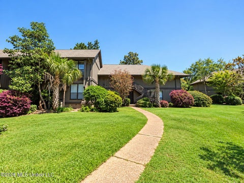 Condo For Sale - 159 Lanai Vlg<br/> Diamondhead, MS 39525