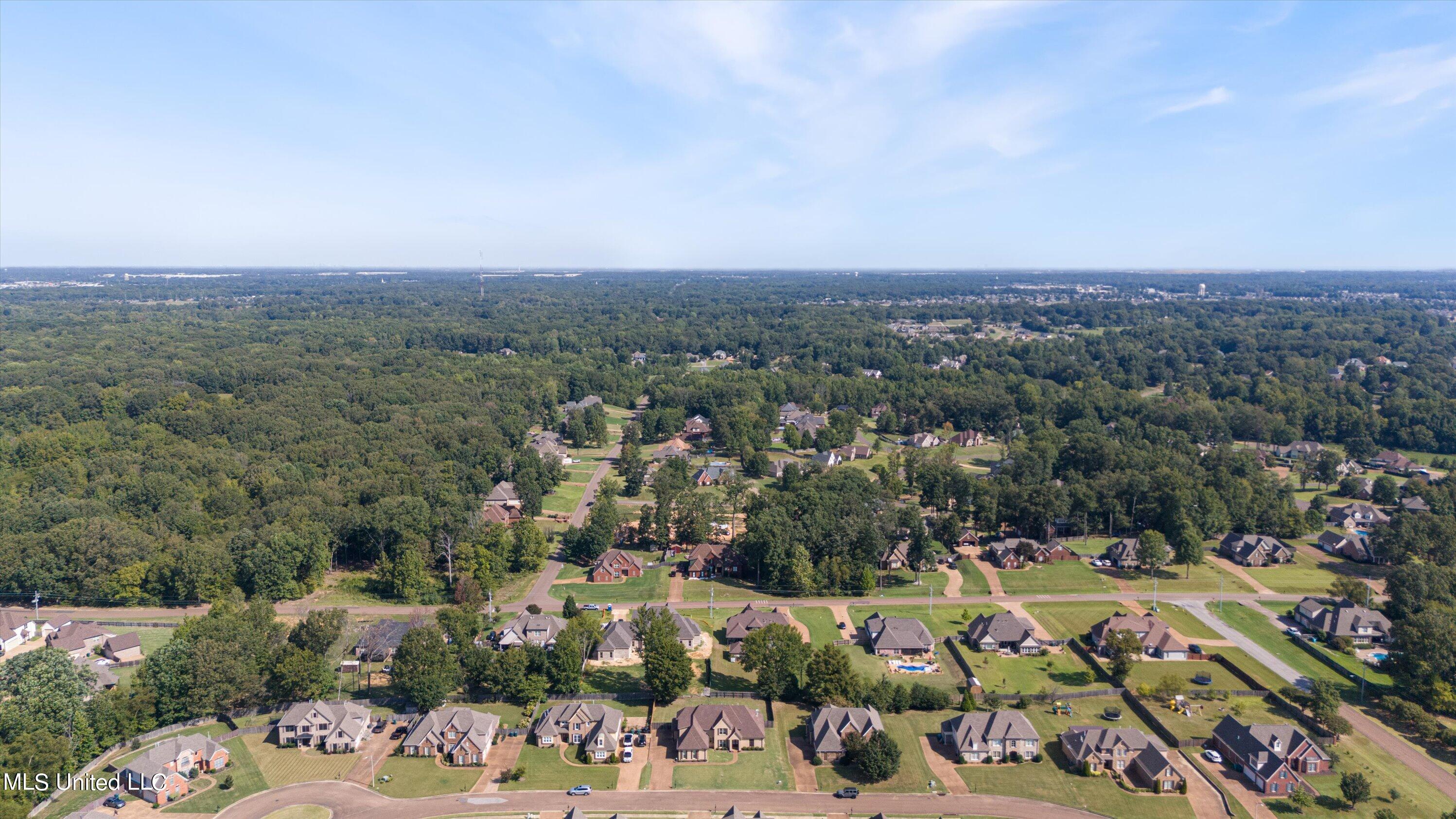 2090 Audubon Place, Southaven, Mississippi image 28