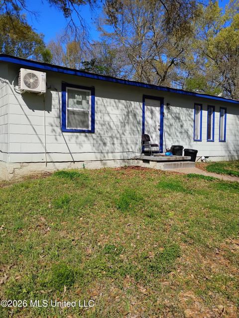 Homes For Sale - 1727 Dixie Drive<br/> Hinds County, Jackson, MS 39209