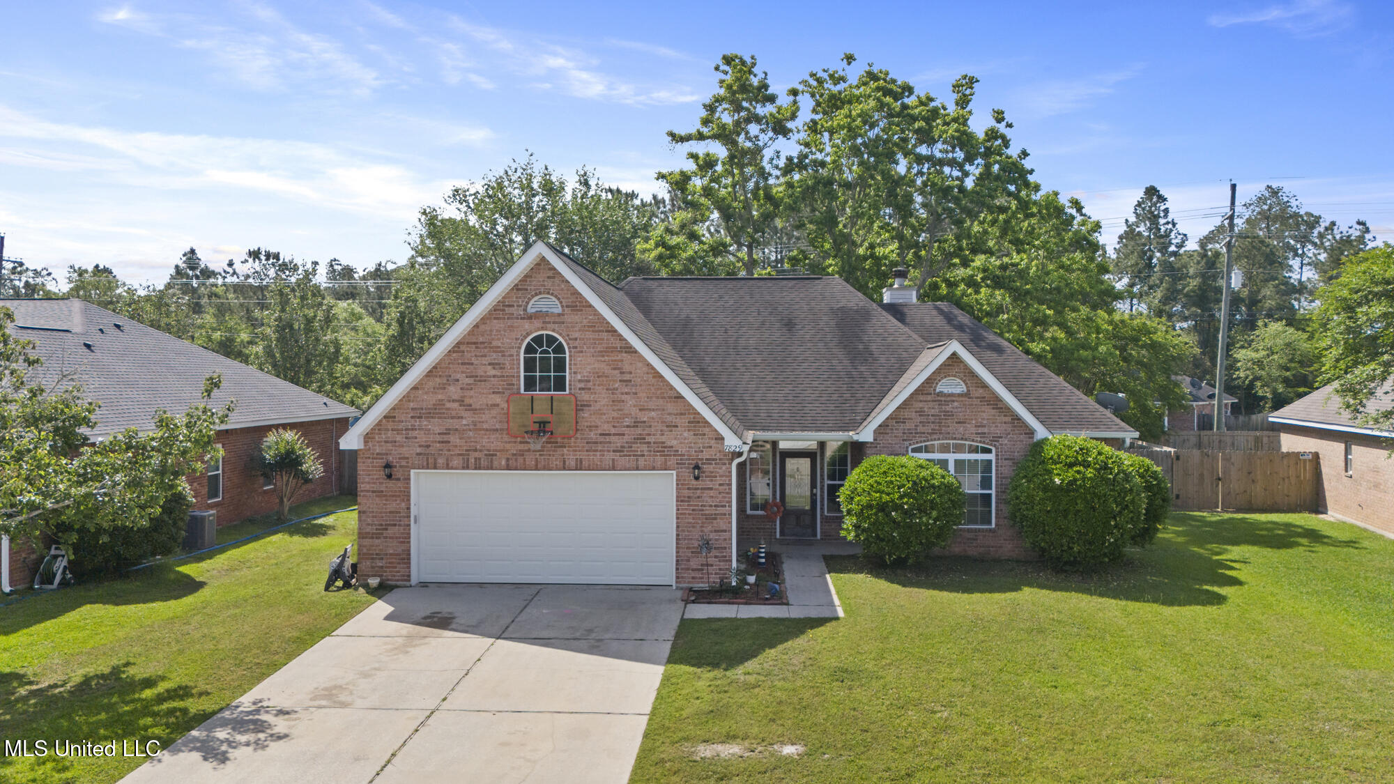 7829 Rue Morgan, Ocean Springs, Mississippi image 1