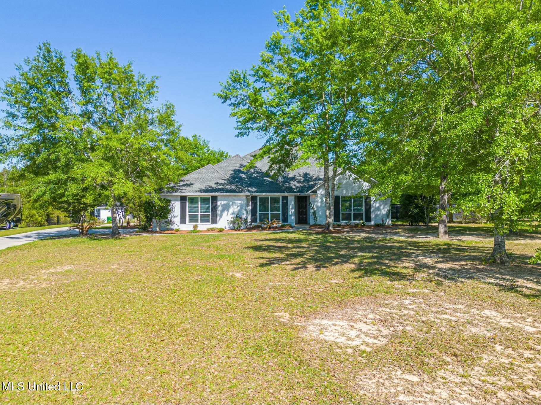 8521 Julia Drive, Vancleave, Mississippi image 3