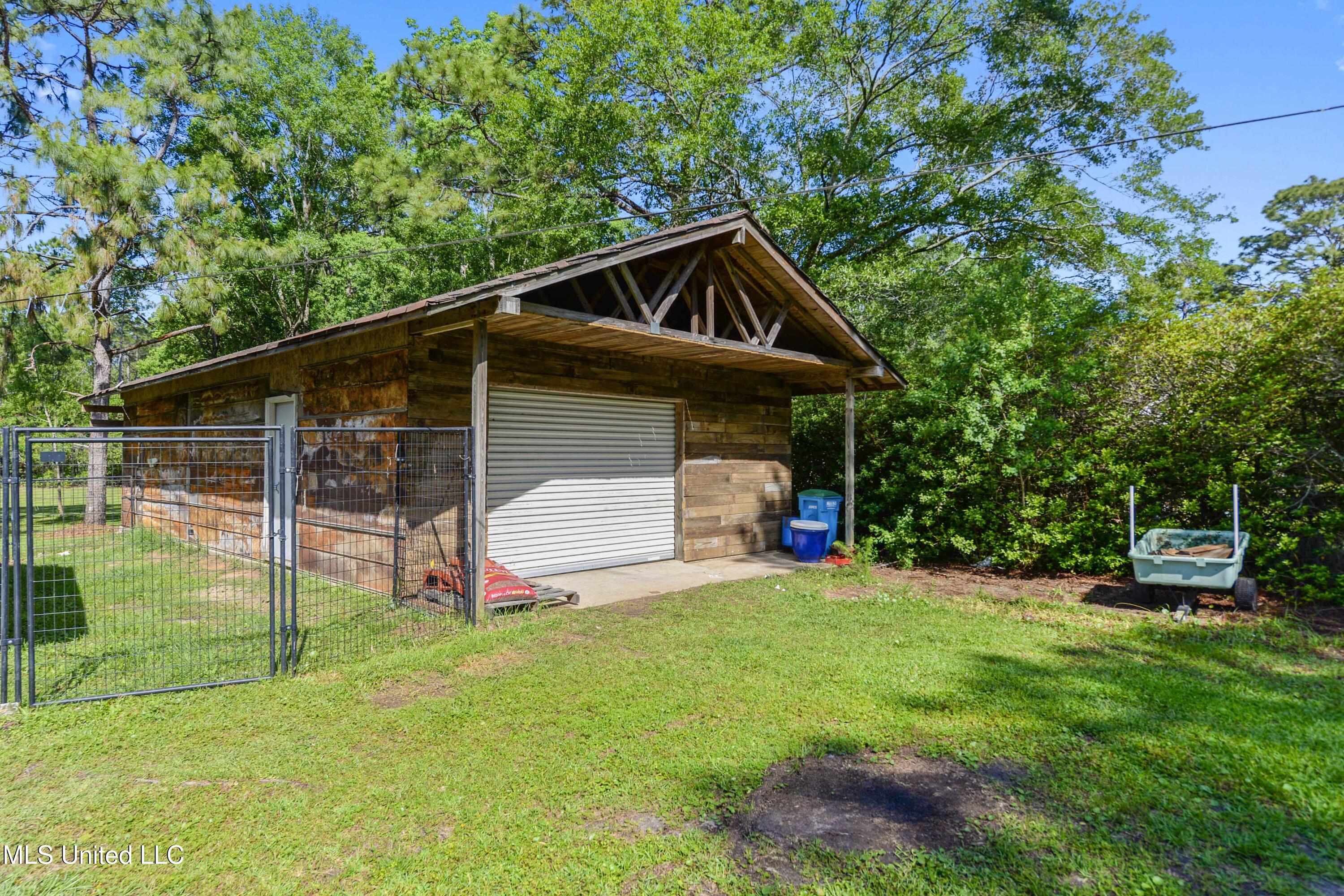 12833 Saracennia Road, Moss Point, Mississippi image 26