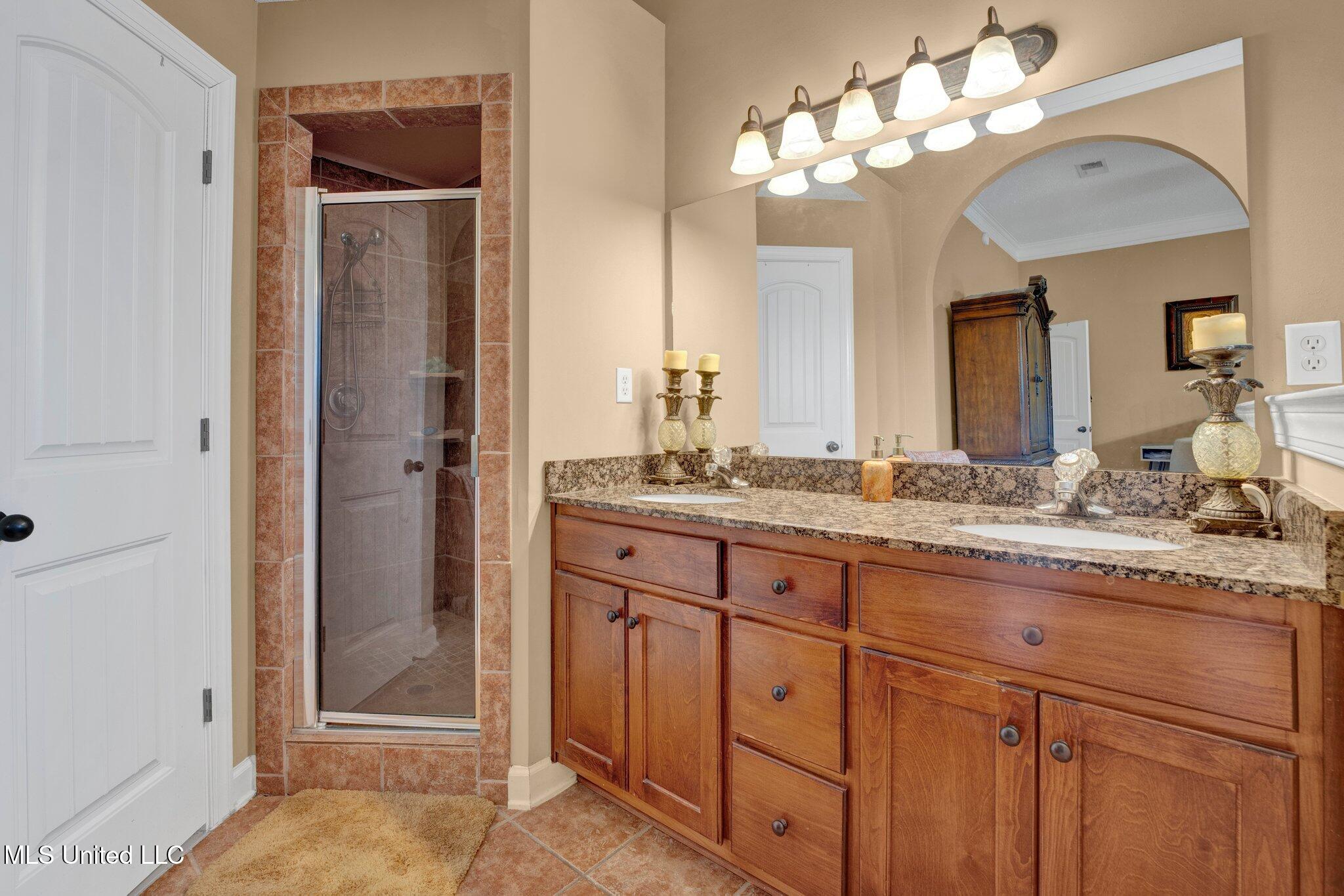 7409 Wallingford Drive, Olive Branch, Mississippi image 30
