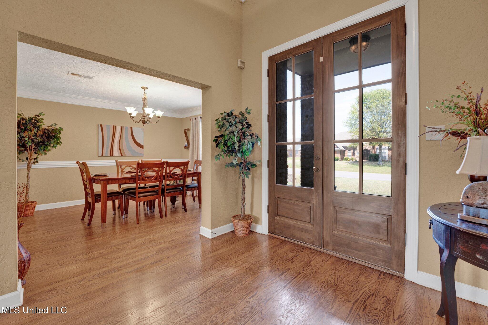 7409 Wallingford Drive, Olive Branch, Mississippi image 8