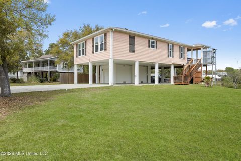 Homes For Sale - 120 Mollere Drive<br/> Waveland, MS 39576
