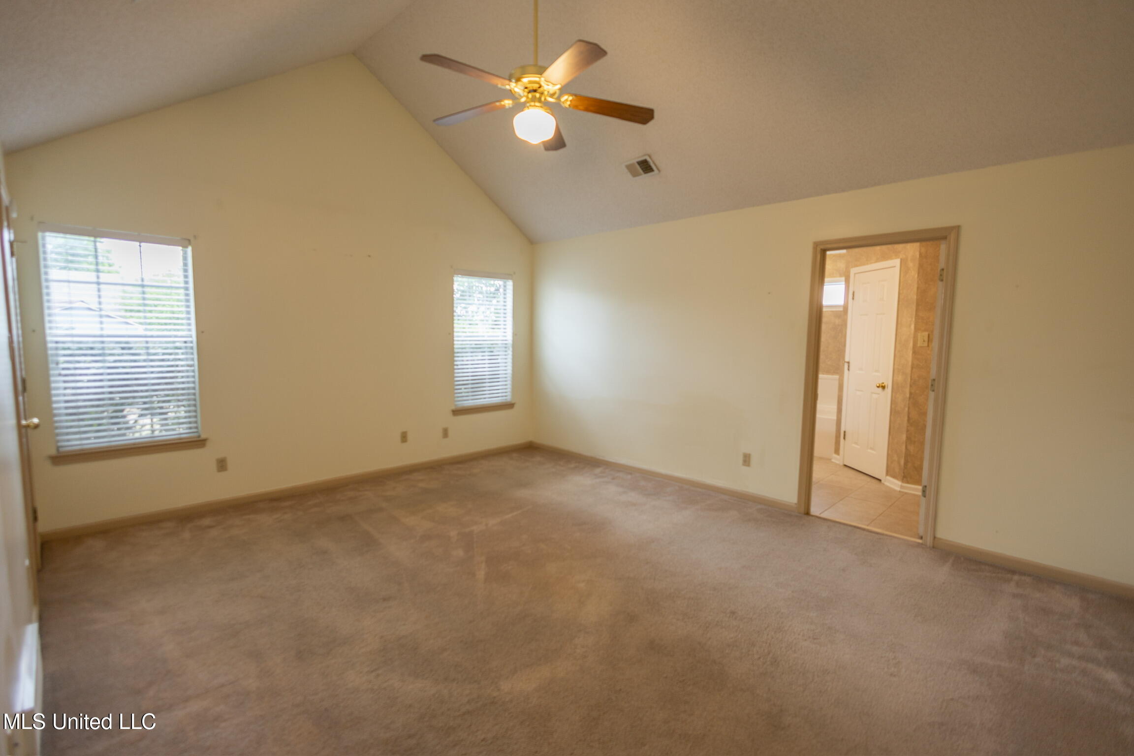 7410 Paddock Cove, Southaven, Mississippi image 10
