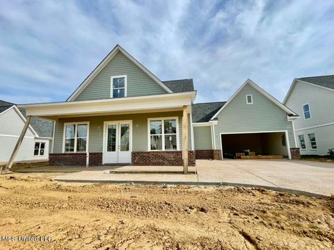 Single Family Residence in Southaven MS 2903 High Pointe Avenue.jpg