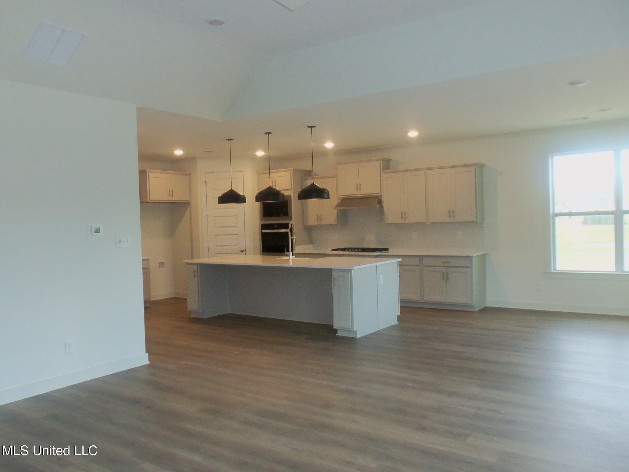 3372 Blooming Grove Road, Olive Branch, Mississippi image 16
