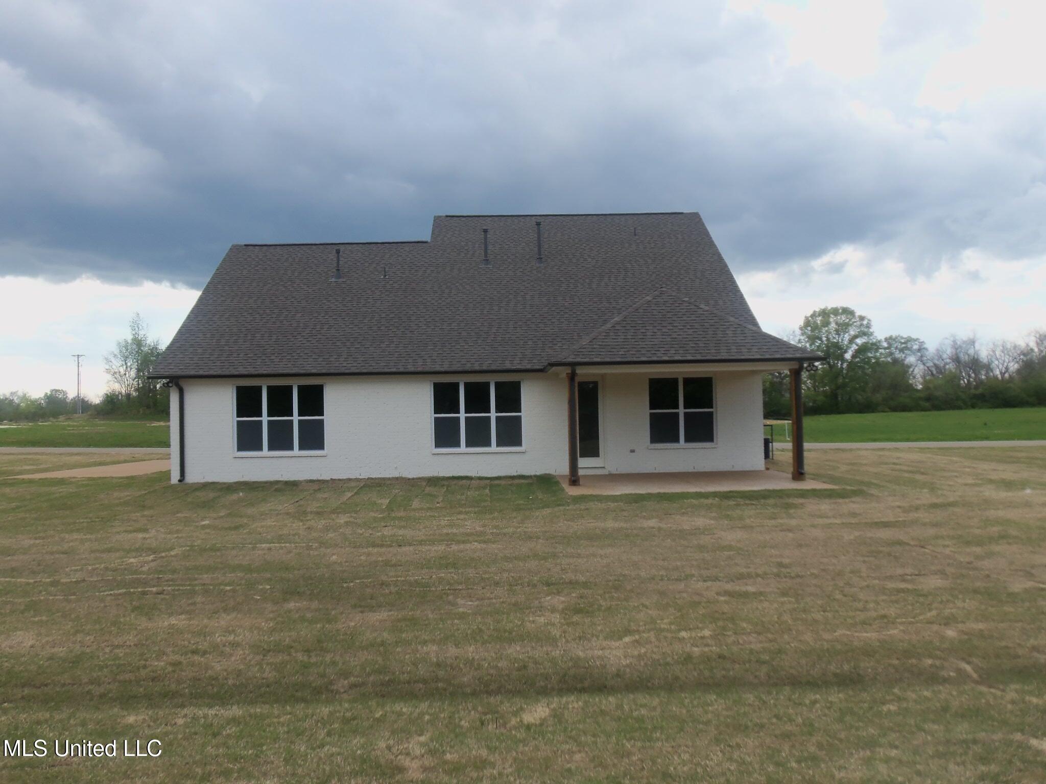 3372 Blooming Grove Road, Olive Branch, Mississippi image 3