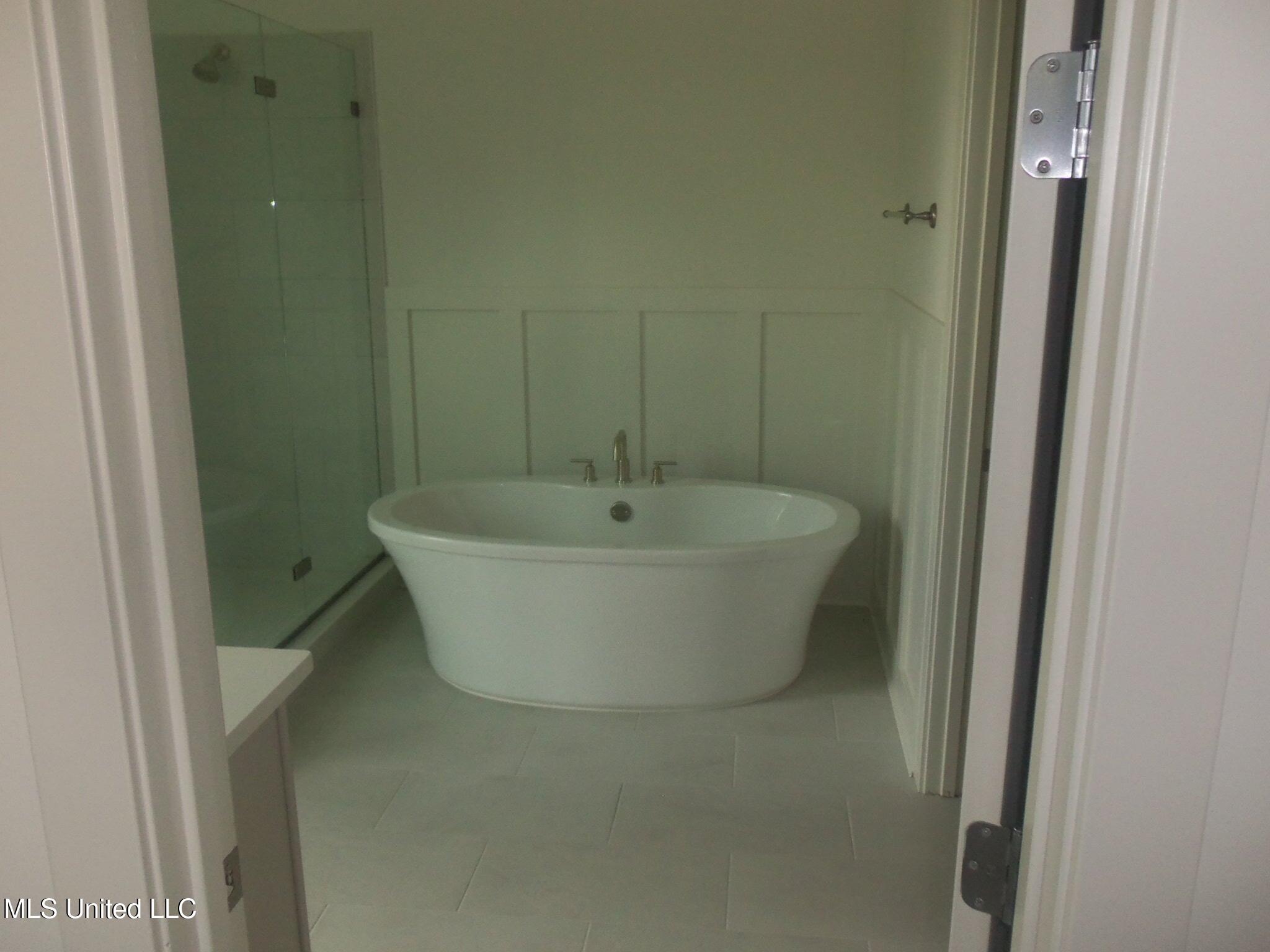 3372 Blooming Grove Road, Olive Branch, Mississippi image 18