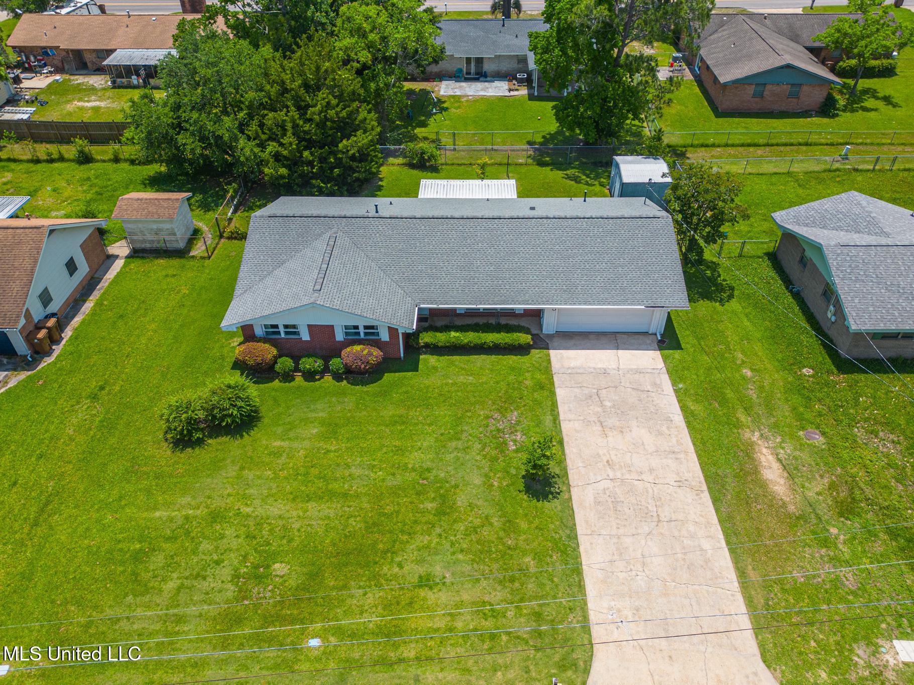 820 Lackland Drive, Biloxi, Mississippi image 4
