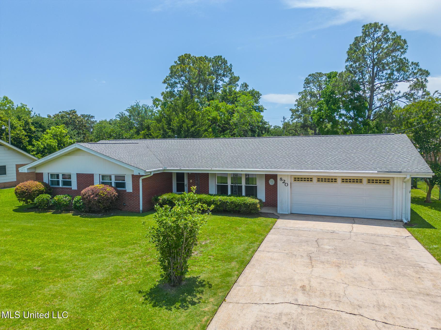 820 Lackland Drive, Biloxi, Mississippi image 2