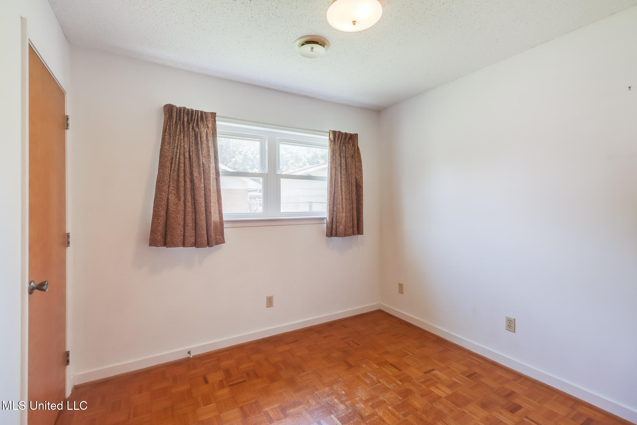 820 Lackland Drive, Biloxi, Mississippi image 17