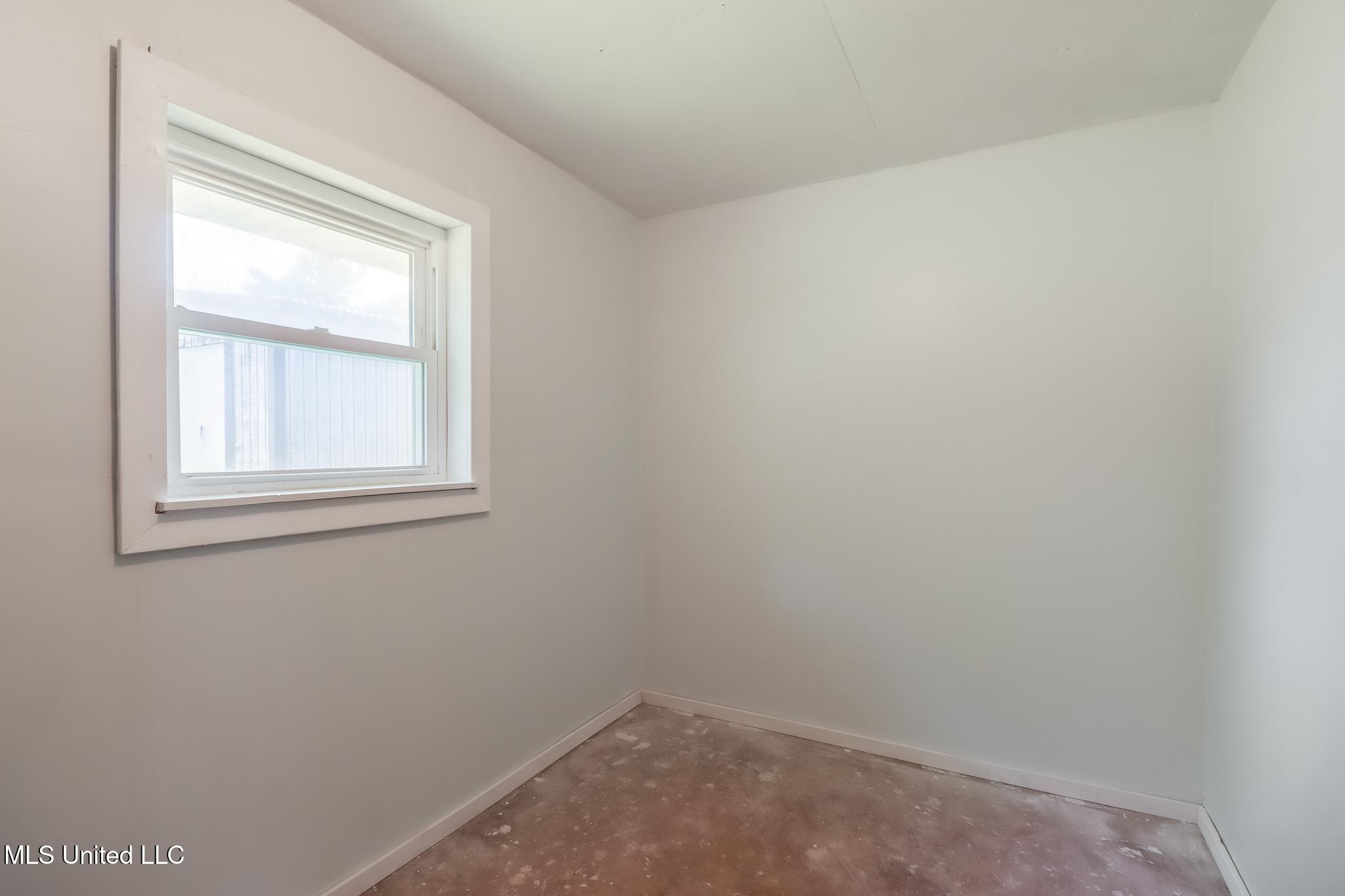 820 Lackland Drive, Biloxi, Mississippi image 22